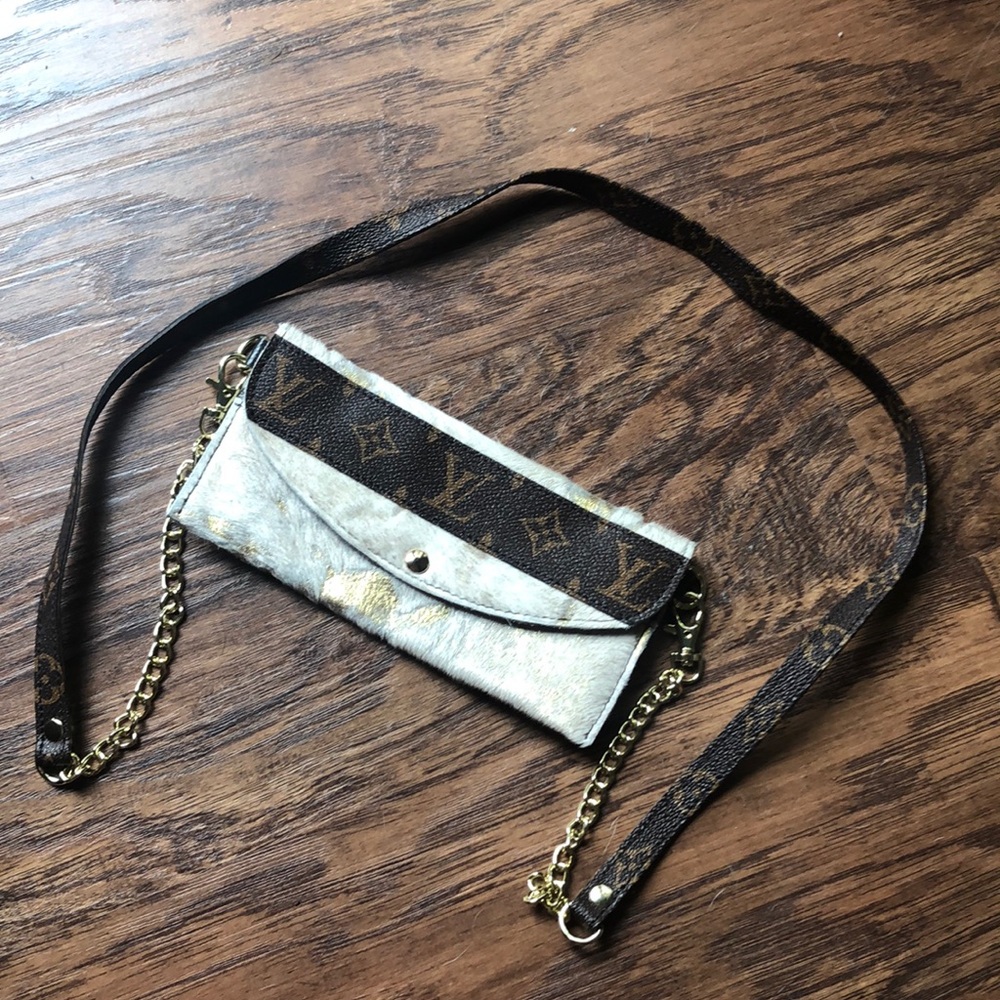 LV Gold Fur Western Wallet on Chain NEW - Never Used refurbished